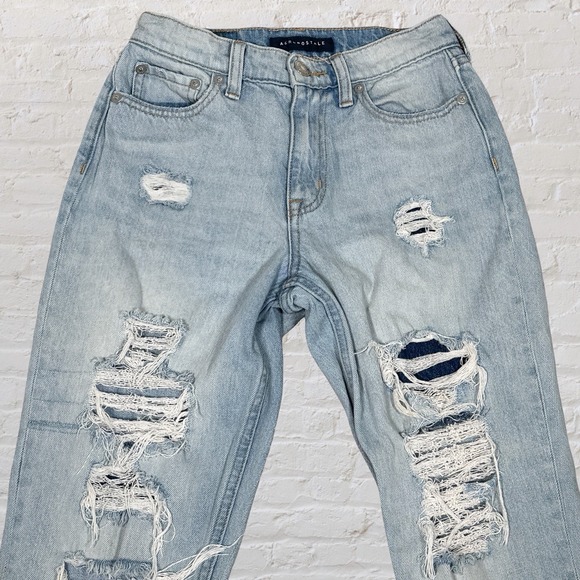 Aeropostale Mom Jeans Distressed Size 0 Blue Ankle Slouchy Grunge 90s 24x27 - Picture 3 of 11